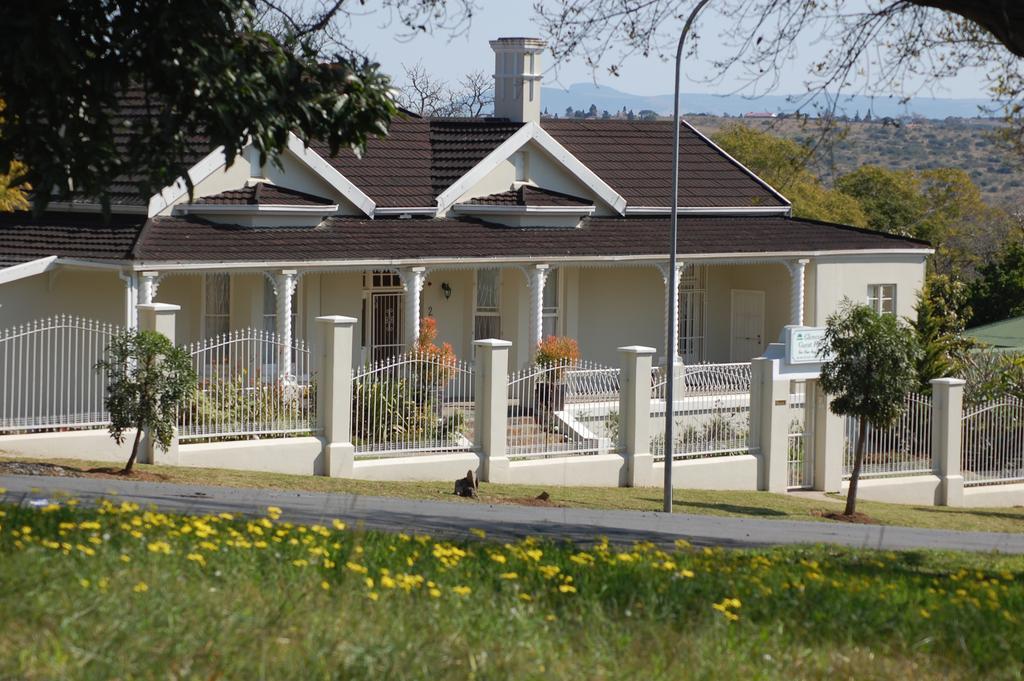 Glencoe Guest House Кинг-Уильямс-Таун Экстерьер фото