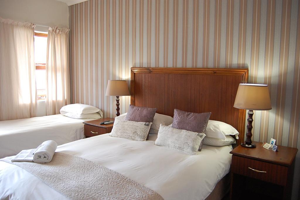 Glencoe Guest House Кинг-Уильямс-Таун Экстерьер фото