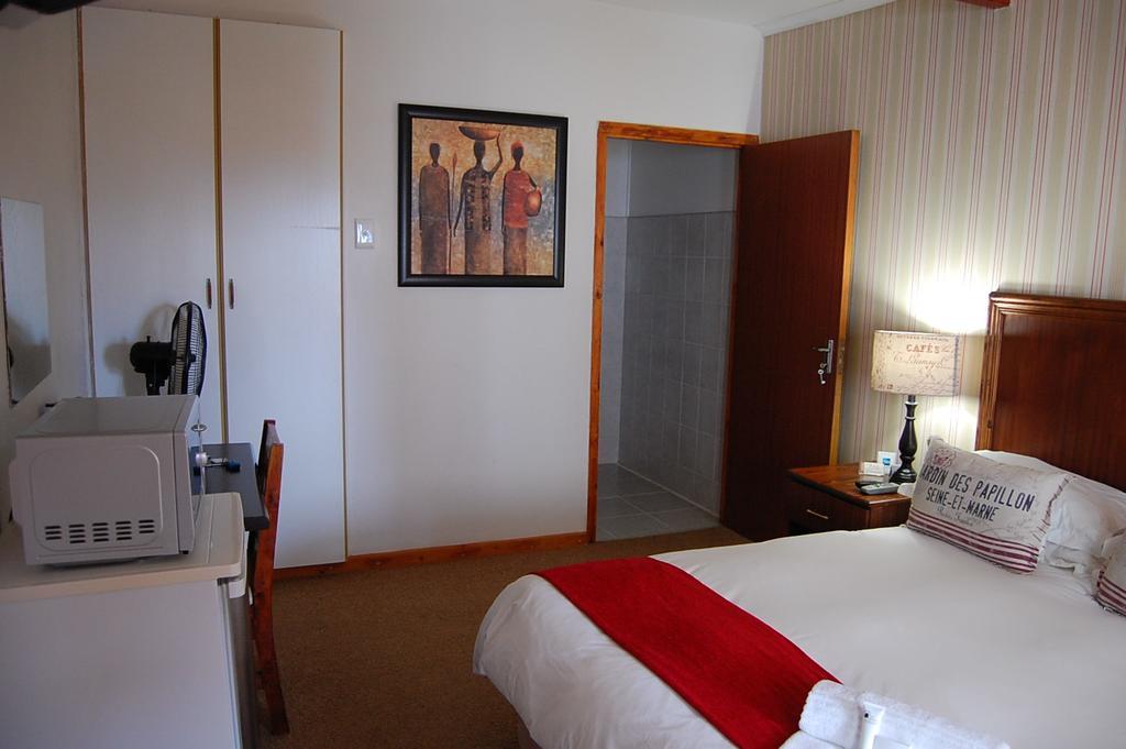Glencoe Guest House Кинг-Уильямс-Таун Экстерьер фото